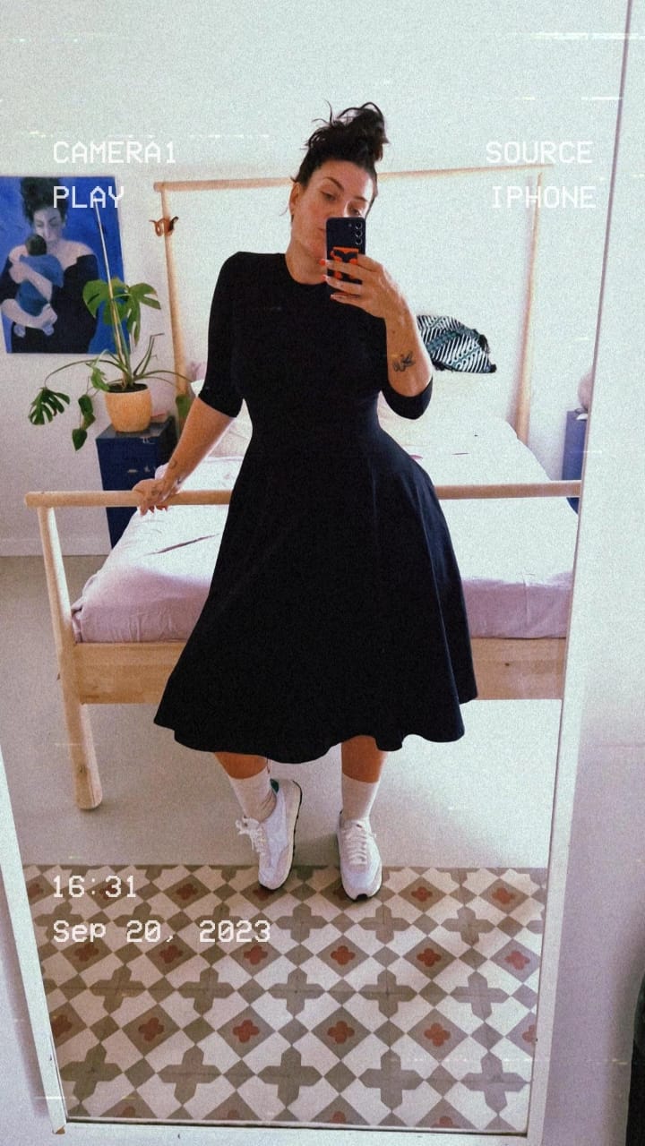 Asri Dress Leki Midi 3/4 sleeve Petite in Black - Manners London