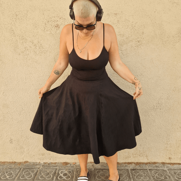 Asri Dress Midi Petite in Black - Manners London