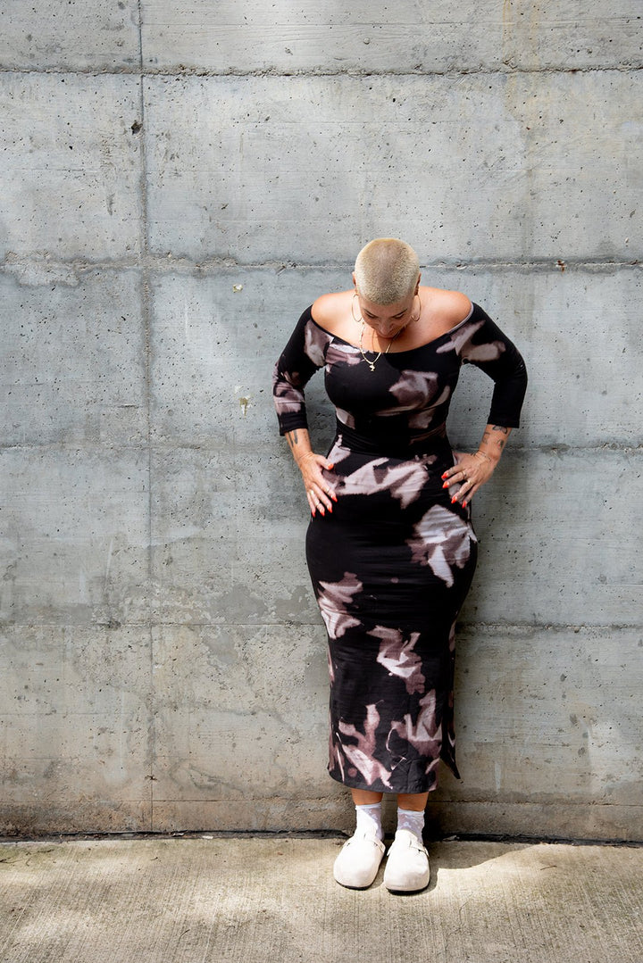 Baza Midi Dress Regular in Hujan Manis - Manners London