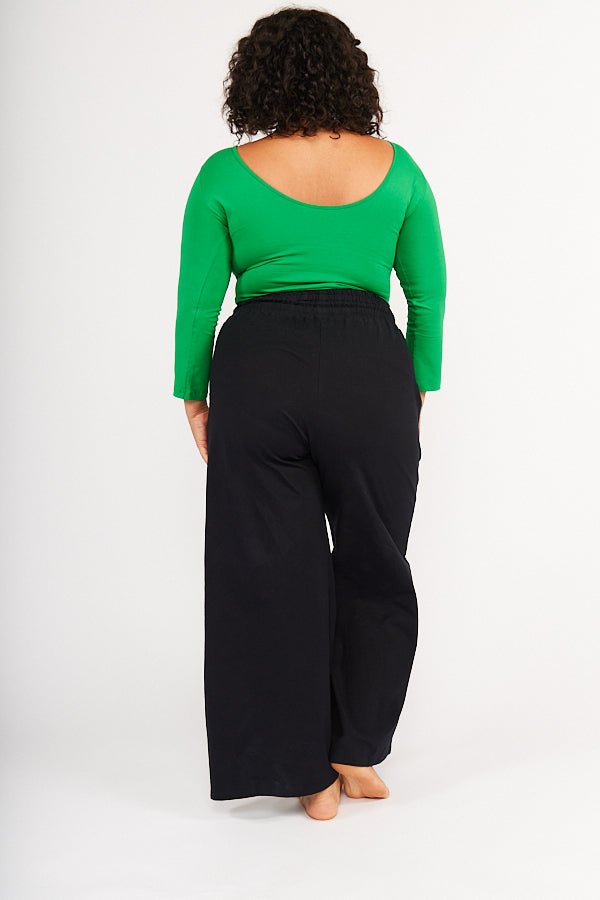 Classic Long Sleeve Reversible Crop Tee in Grass Green - Manners London