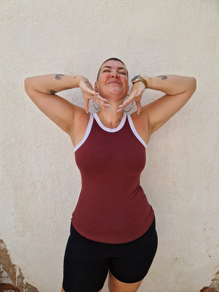 Iva Top Full Length in Tawny Port/White - Manners London