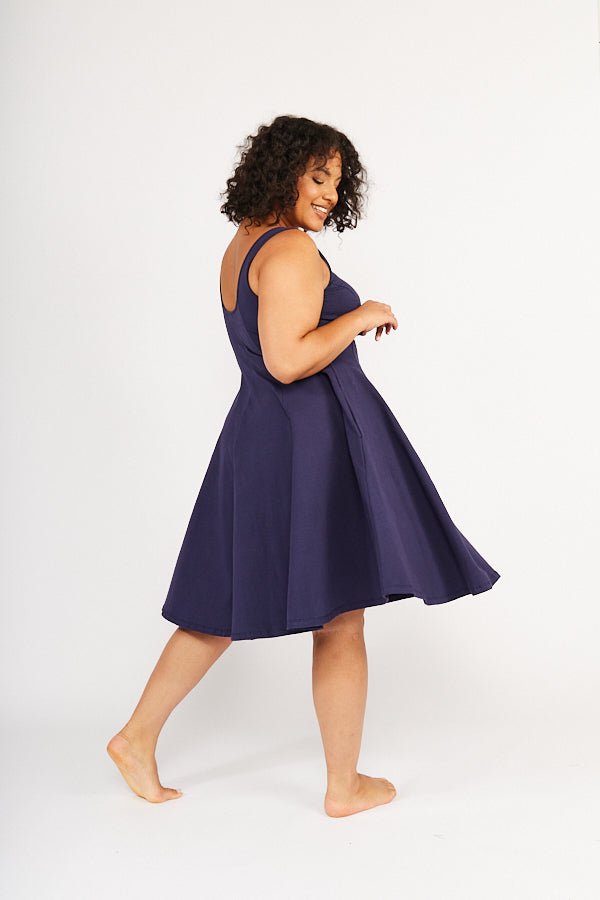 Limited Edition Asri Api Dress Midi Petite in Eclipse - Manners London