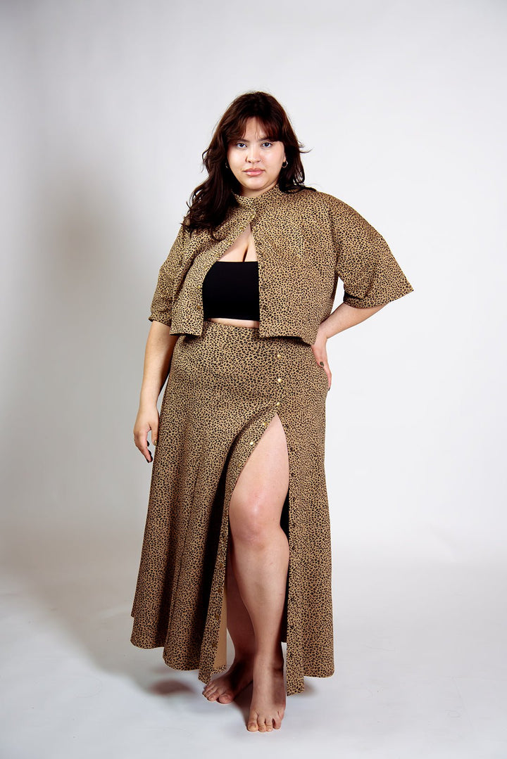 Popper Midi Skirt in Classic Leopard - Manners London