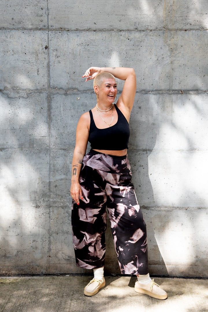 Puff Pants Petite in Hujan Manis - Manners London