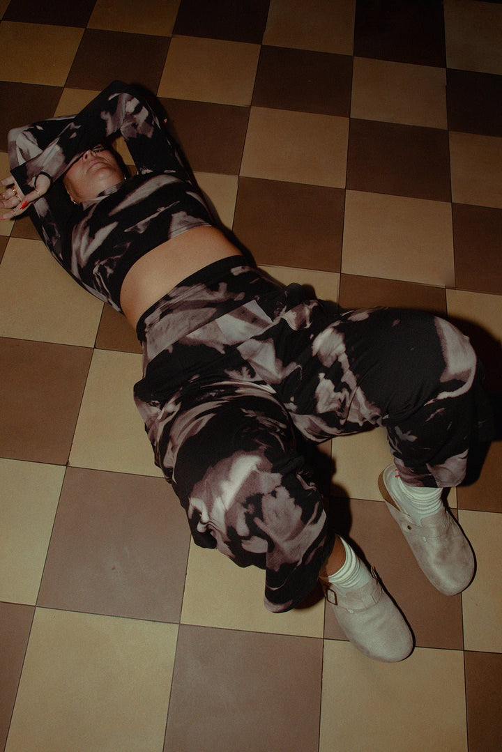 Puff Pants Petite in Hujan Manis - Manners London