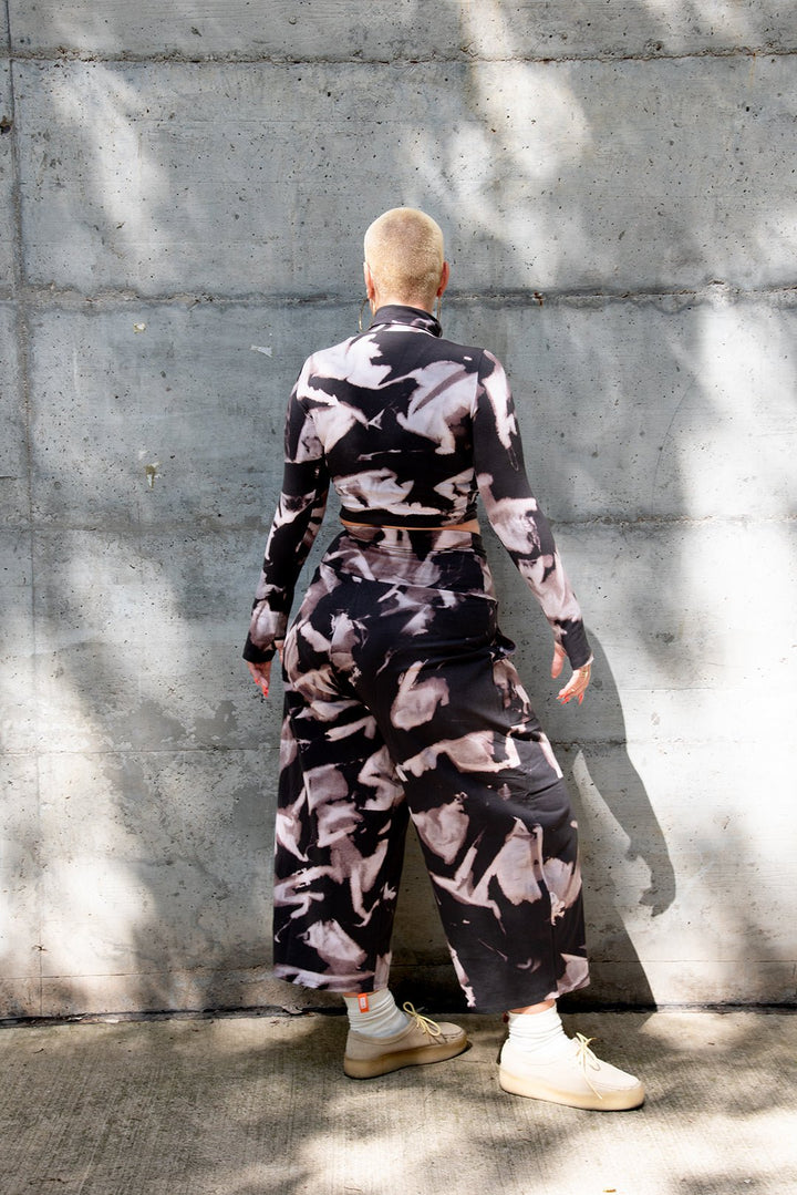 Puff Pants Regular in Hujan Manis - Manners London