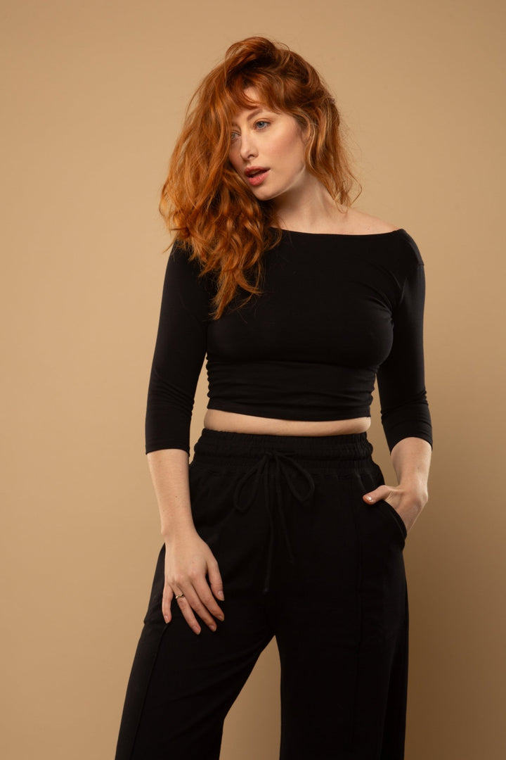 Reversible V - neck Crop Top 3/4 sleeve in Black - Manners London