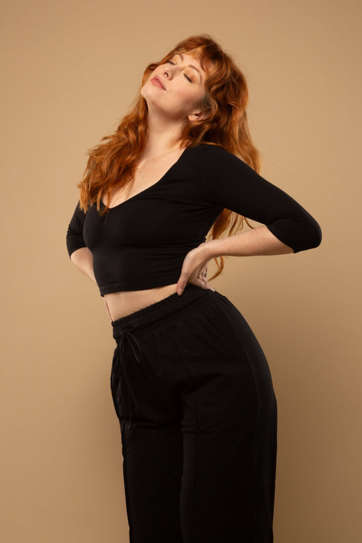 Reversible V - neck Crop Top 3/4 sleeve in Black - Manners London