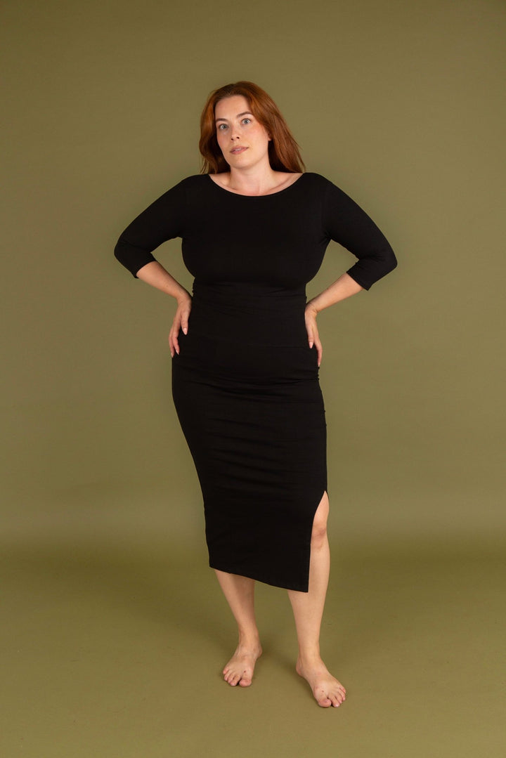 Reversible V - neck Full Length Top 3/4 sleeve in Black - Manners London