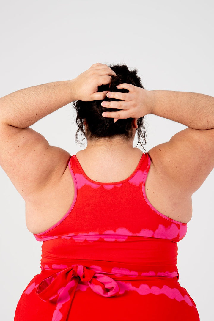 Shinni Neck Full Length Tank Top In Blot Red - Manners London