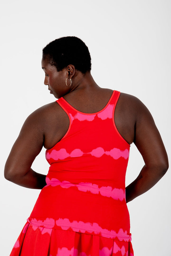 Shinni Neck Full Length Tank Top In Blot Red - Manners London