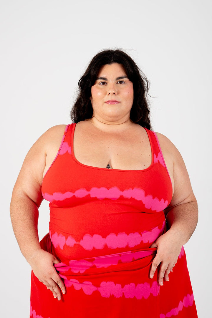 Shinni Neck Full Length Tank Top In Blot Red - Manners London