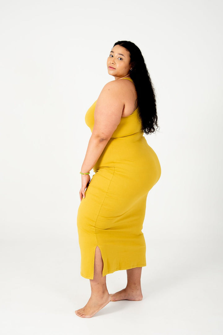 Shinni Neck Midi Dress In Mustard Seed - Manners London