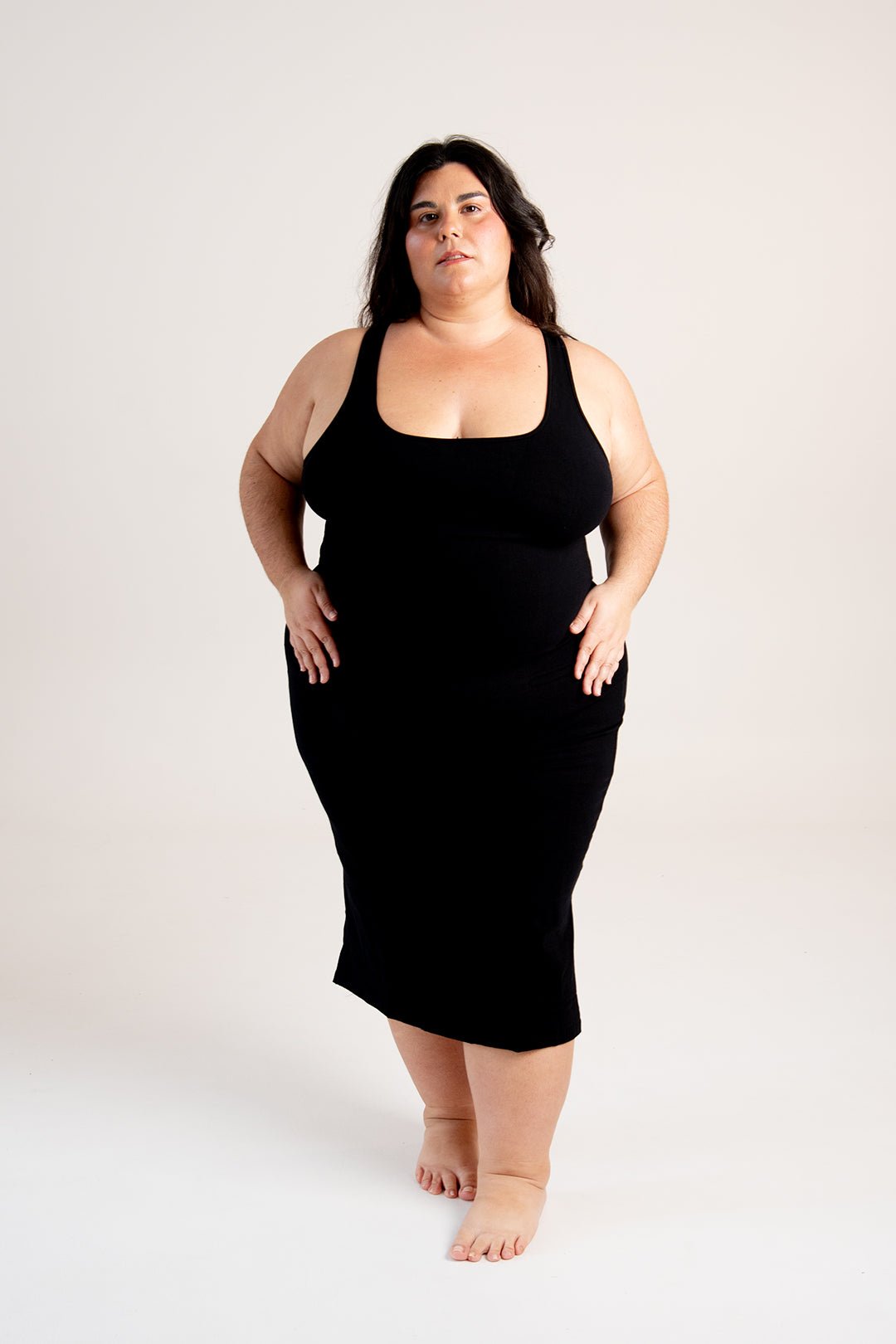 Shinni Neck Midi Dress Petite In Black - Manners London