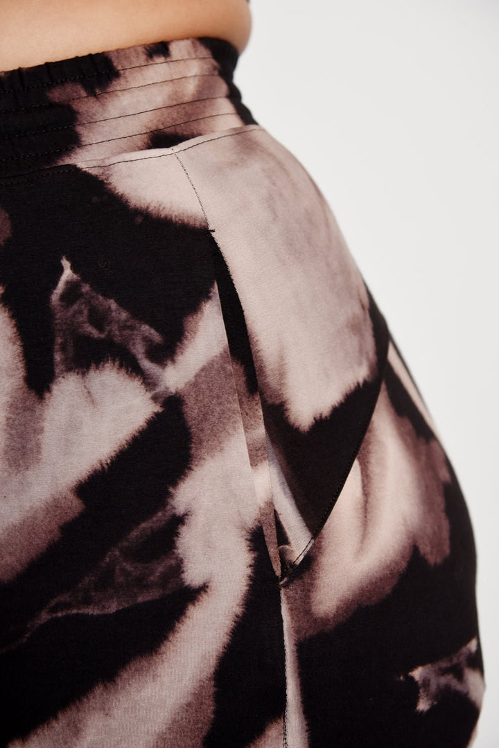 Trackie Trousers 3.0 in Hujan Manis - Manners London