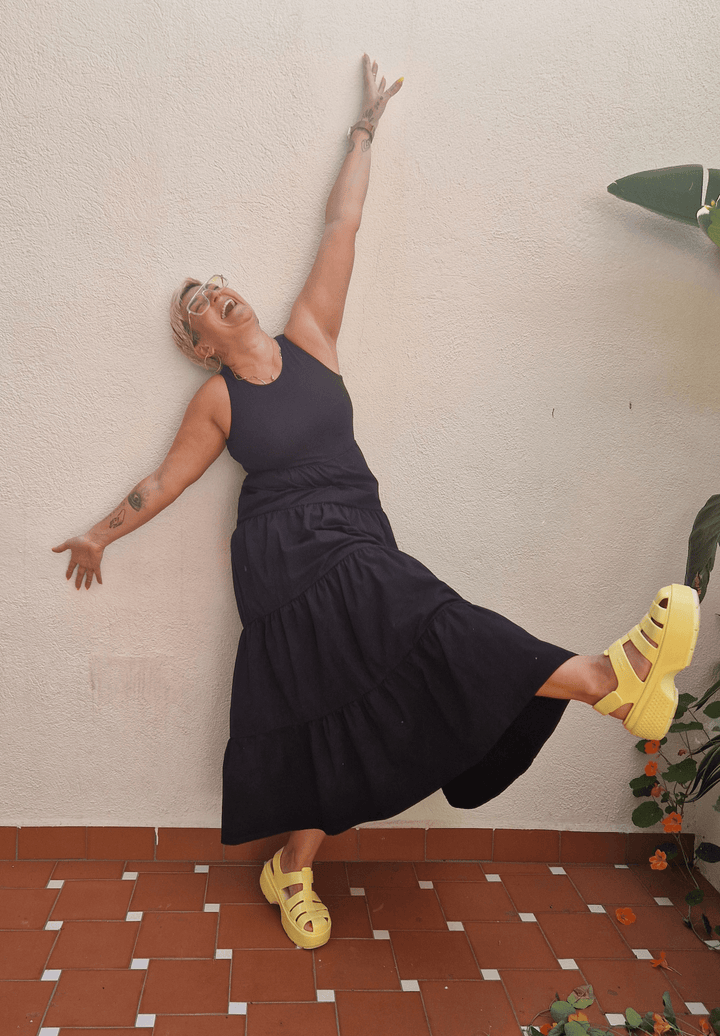 Tuya Dress Maxi sleevless in Black - Manners London