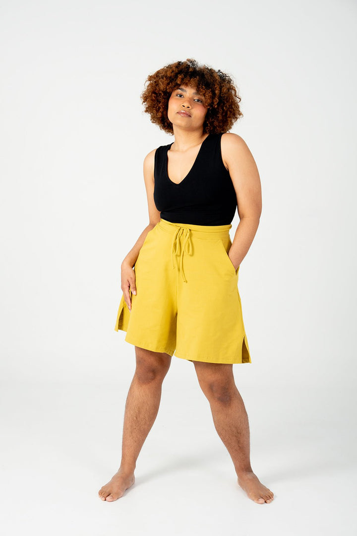Wide Leg Shorts In Mustard Seed - Manners London