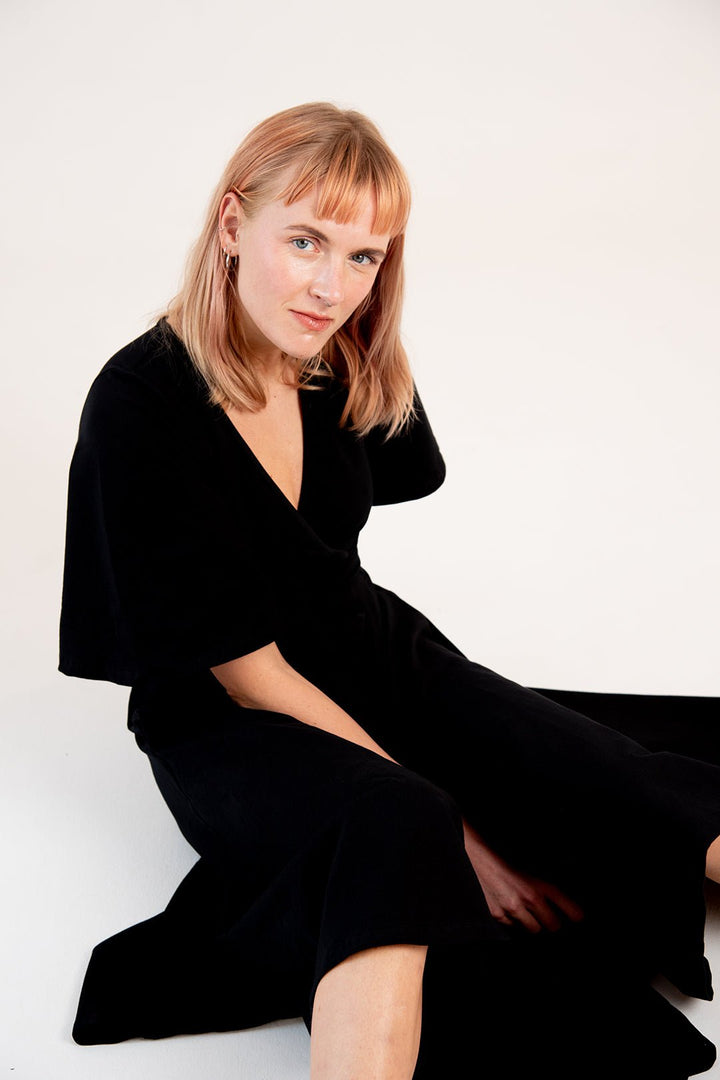 Wide Sleeves Wrap Midi Dress In Black - Manners London