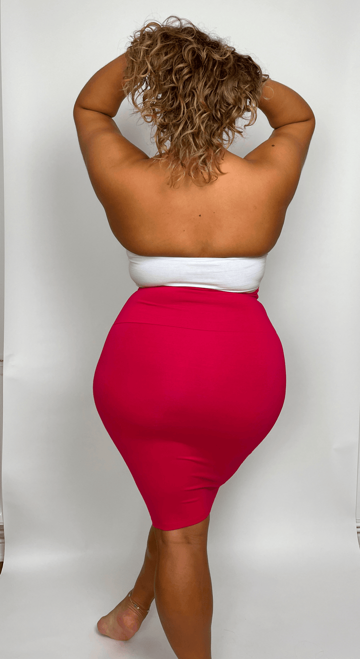 Favell Pencil Skirt In Fuchsia - Manners London