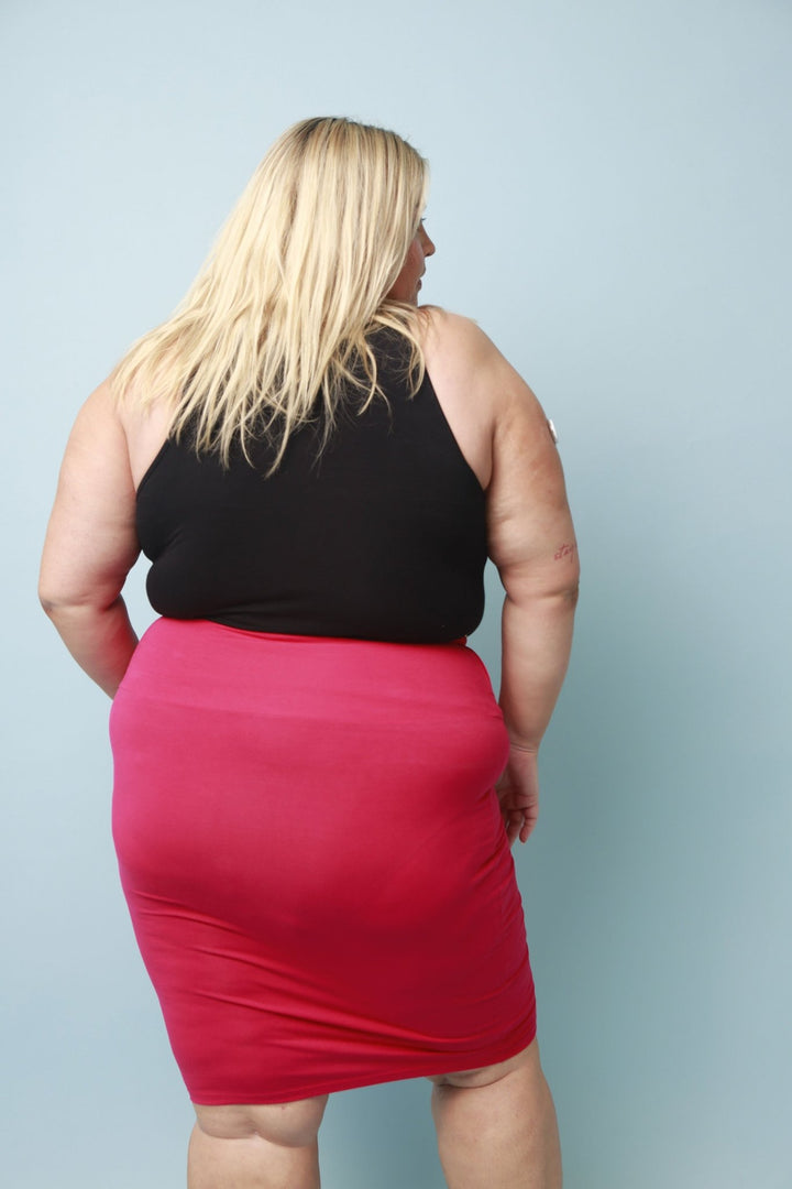 Favell Pencil Skirt In Fuchsia - Manners London
