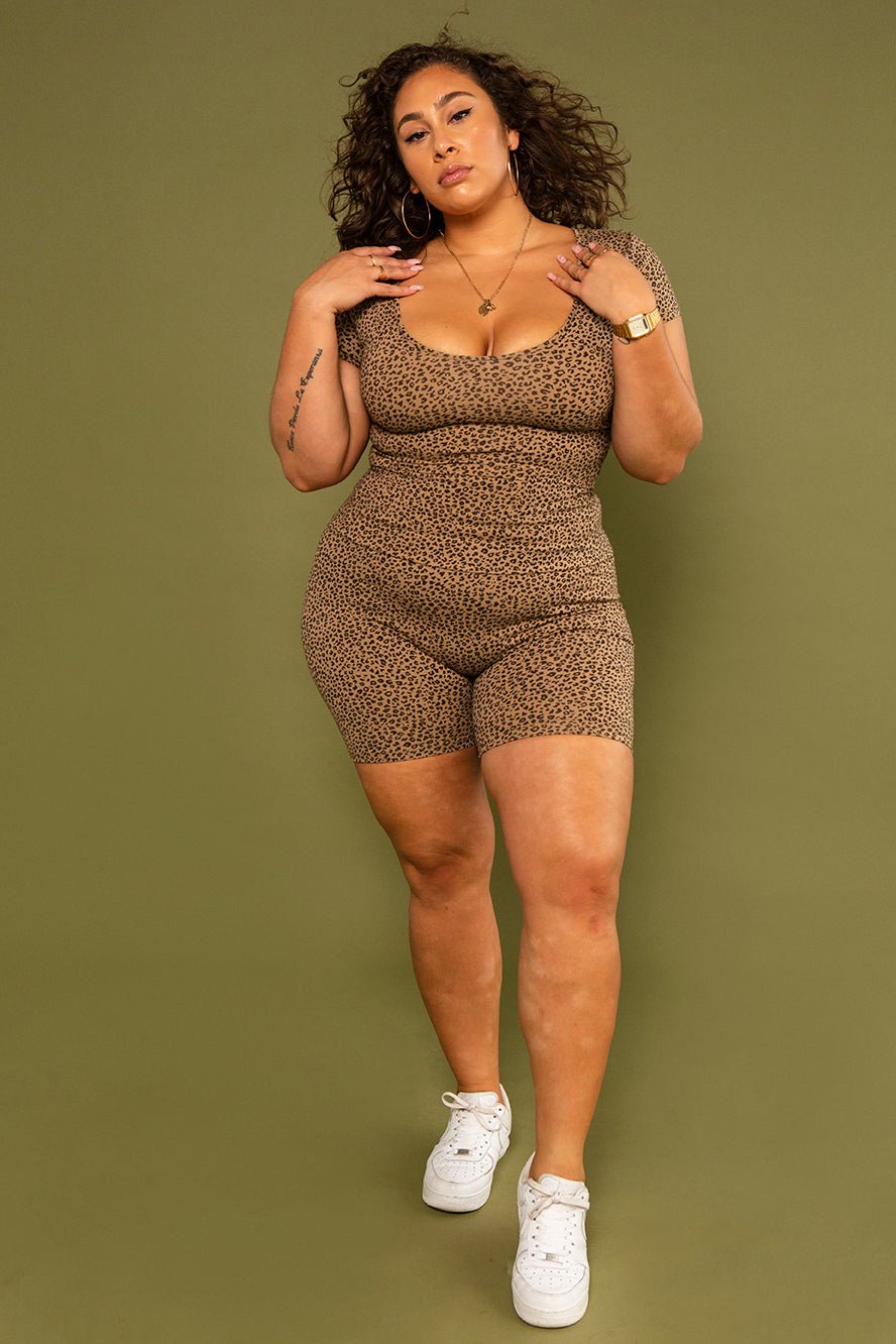 Super High Waisted Tib Cycle Shorts in Classic Leopard - Manners London