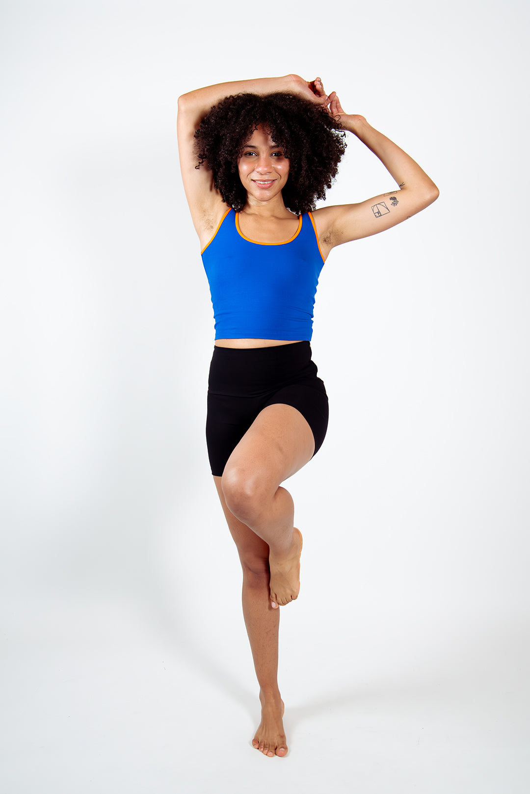 Api Mid Crop Top in Forgetmenot/Tangerin edging
