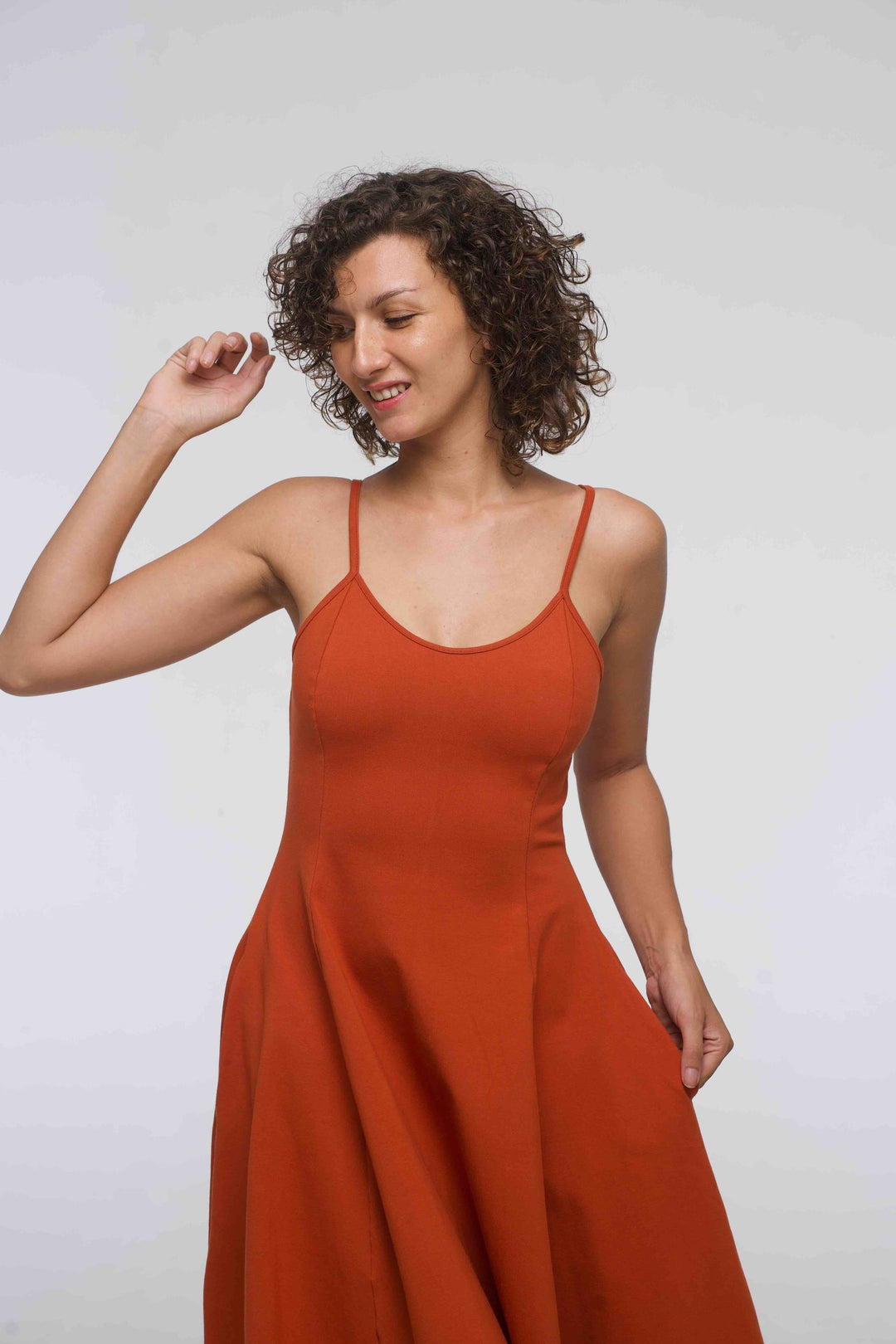 Asri Dress Midi Petite in Burnt Orange