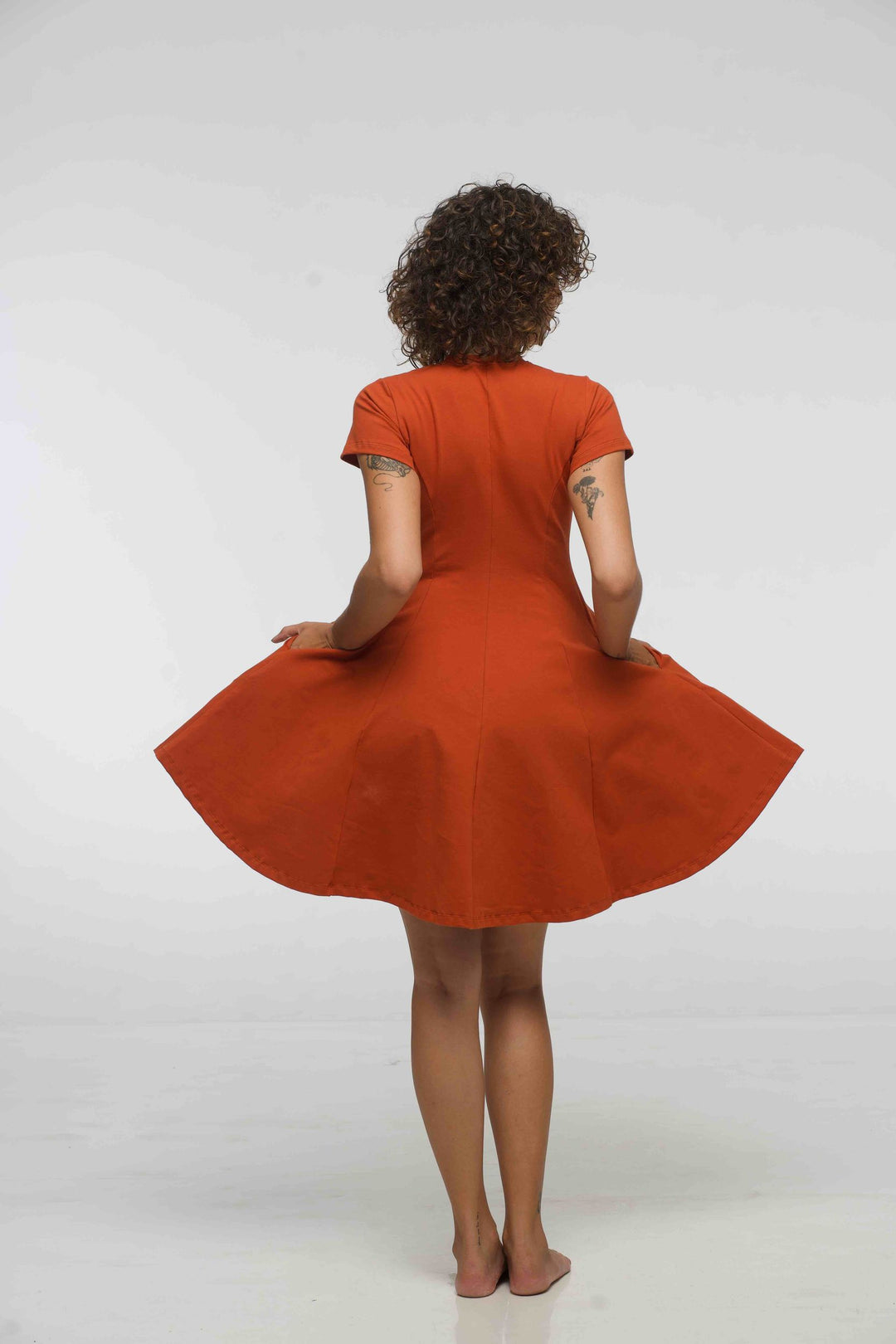 Asri Leki Dress Mini (short sleeves) in Burnt Orange