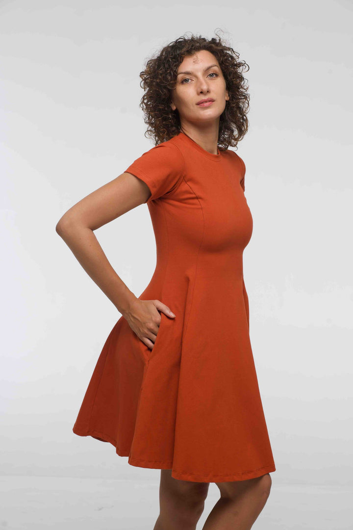 Asri Leki Dress Mini (short sleeves) in Burnt Orange