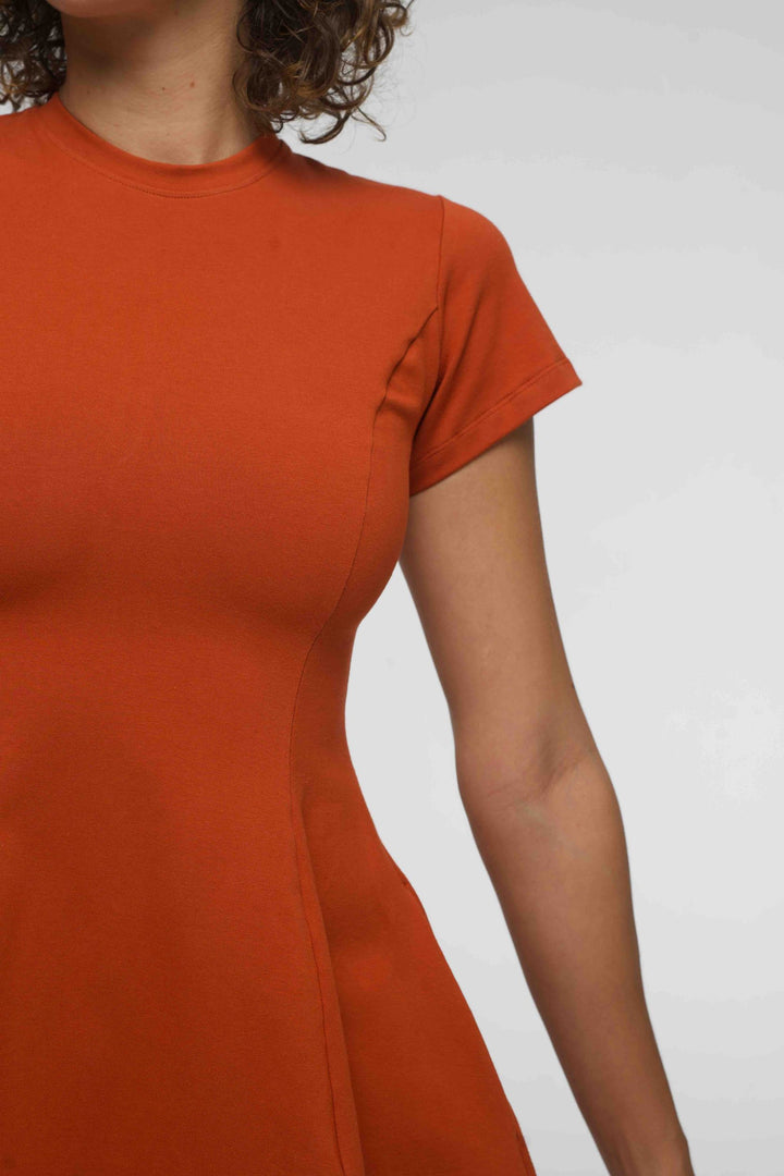Asri Leki Dress Mini (short sleeves) in Burnt Orange