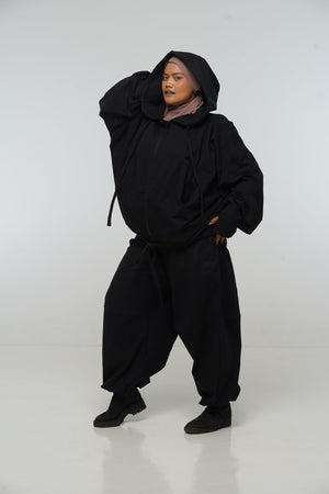 Balloon Trackies in Black