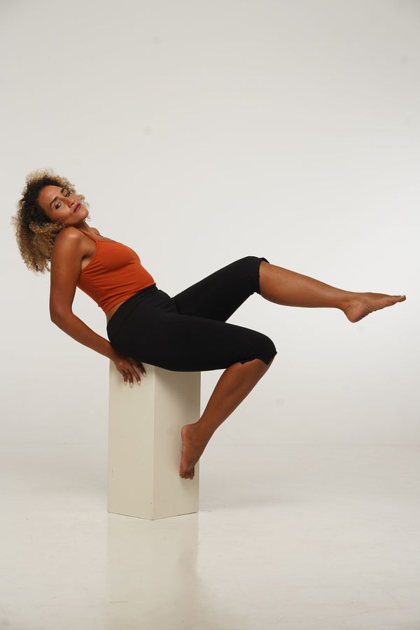 Capri Pants in Black