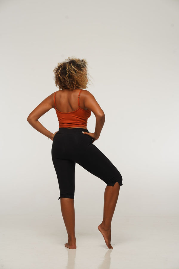Capri Pants in Black