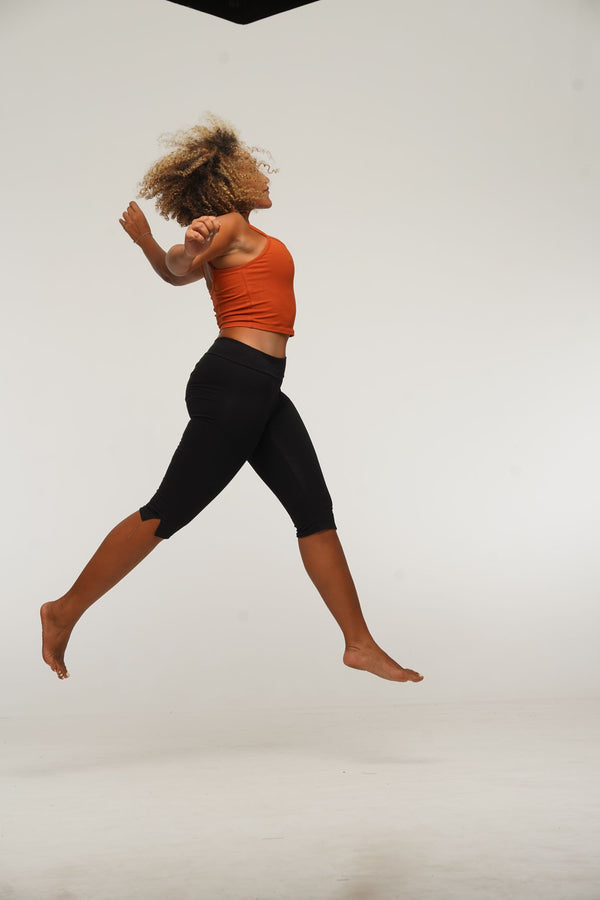 Capri Pants in Black