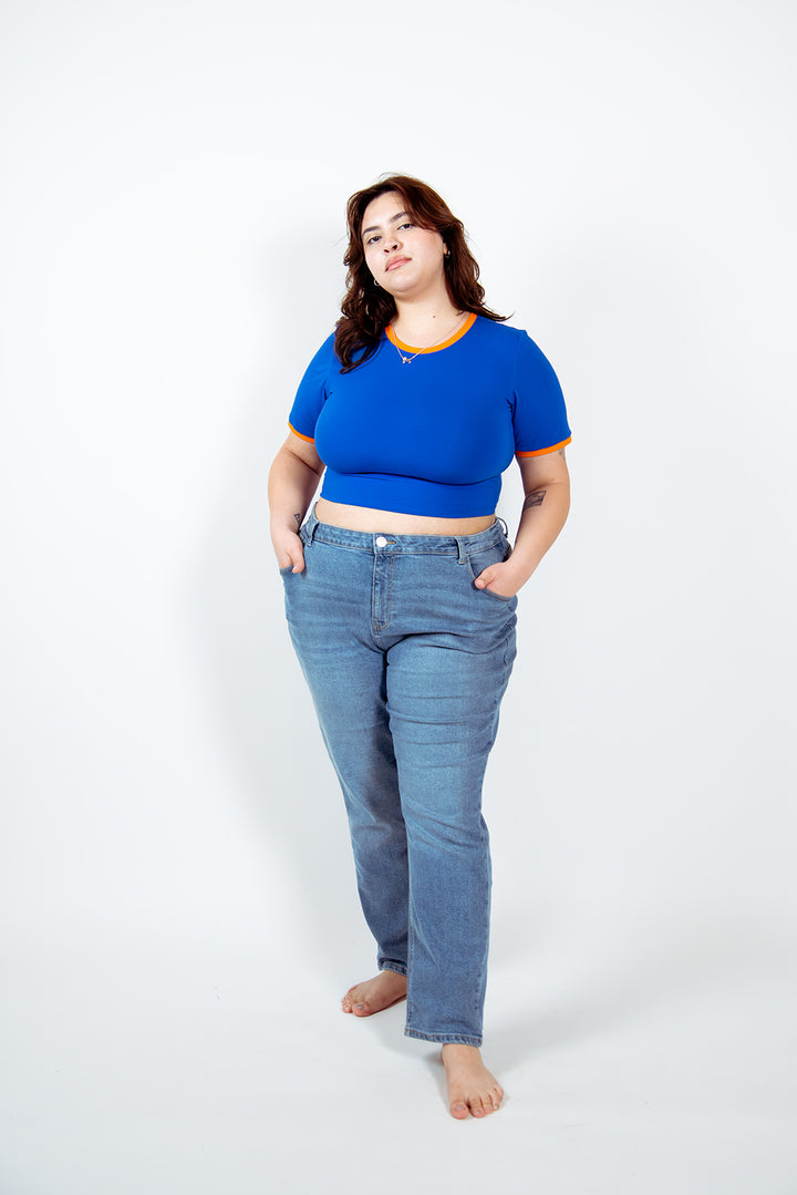 Crew Neck Crop T-shirt in Forgetmenot/Tangerin edging