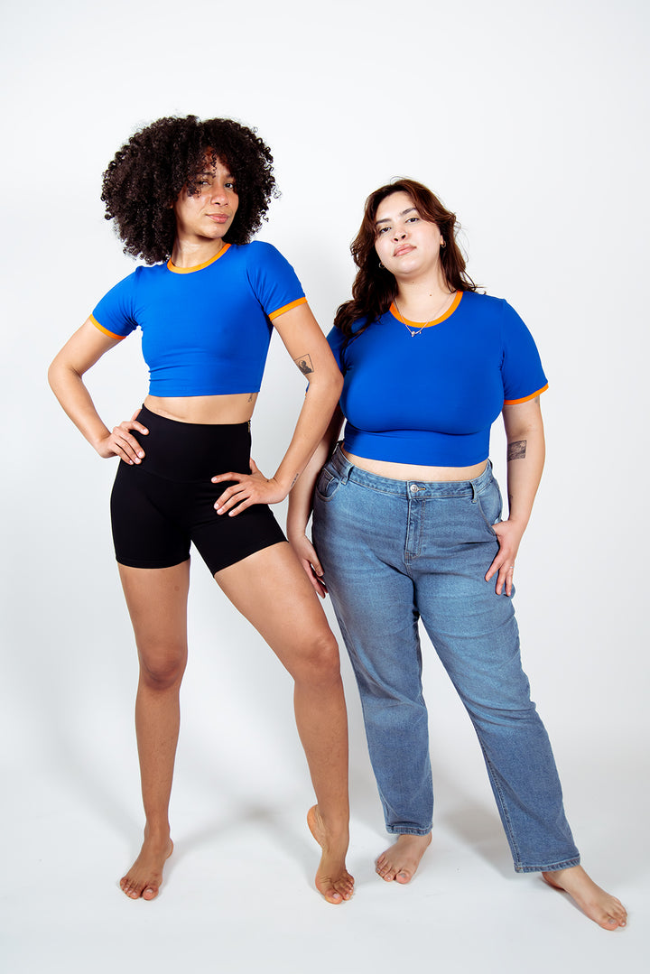Crew Neck Crop T-shirt in Forgetmenot/Tangerin edging