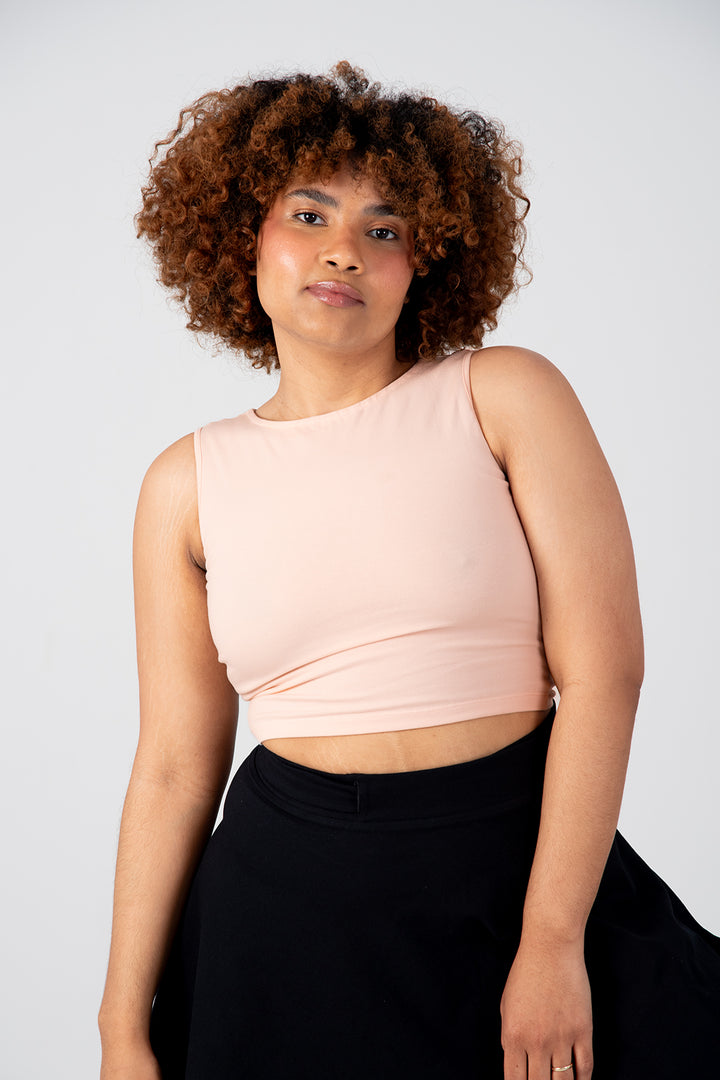 Reversible V-Neck Sleeveless Crop Top In Peach Dust