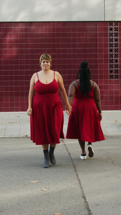 Asri Dress Petite in Burgundy