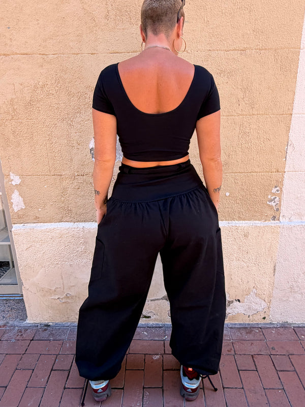 Corset Puff Pants with 4(!) pockets in Black