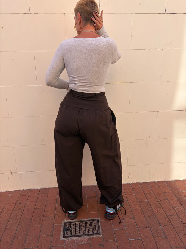 Corset Puff Pants with 4(!) pockets in Cafe