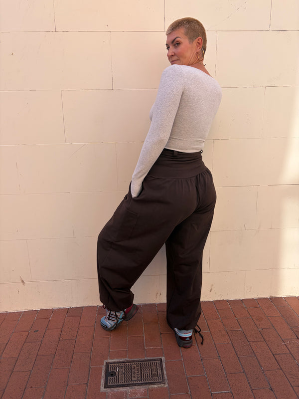 Corset Puff Pants with 4(!) pockets in Cafe