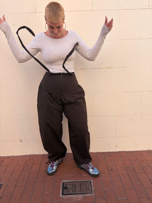 Corset Puff Pants with 4(!) pockets in Cafe
