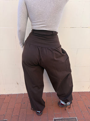 Corset Puff Pants with 4(!) pockets in Cafe