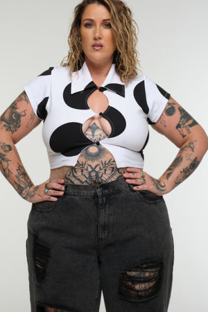 Button Mid Crop Top check sleeve in Polka Dot