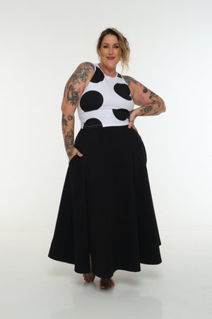 Asri Skirt Midi split w/thin waist band in Black