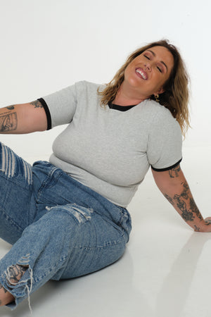 Soft Life Core Tee Mid Crop Ecovero i Top in Grey/ Marl and Black rib