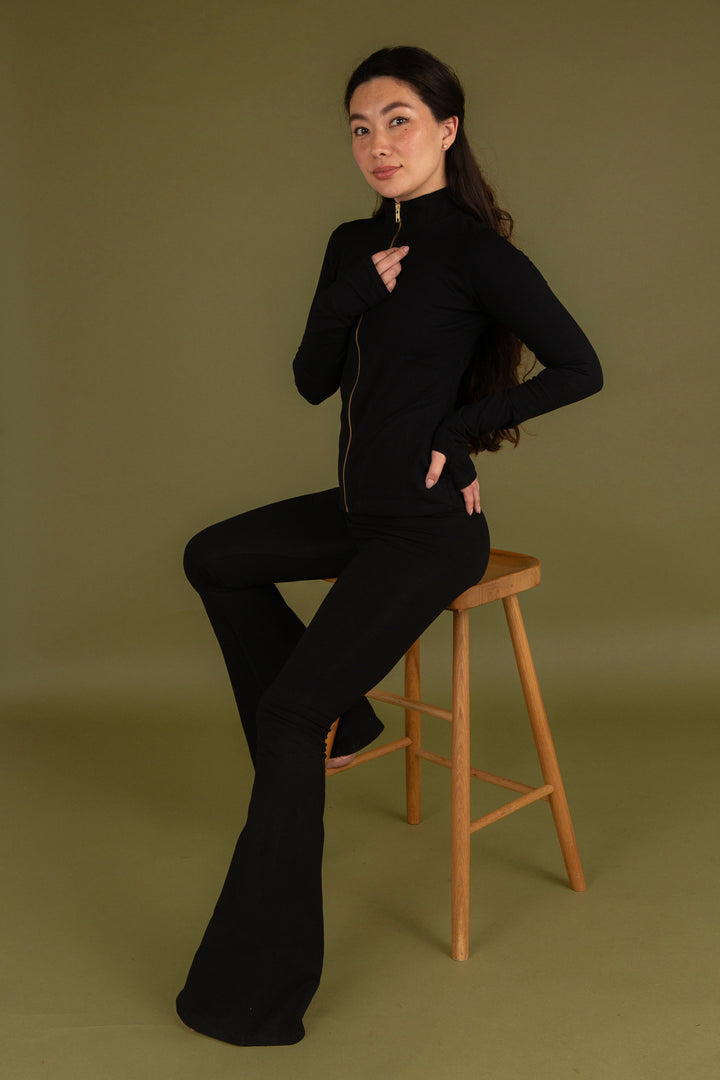 Zip Full Length Top long sleeve in Black