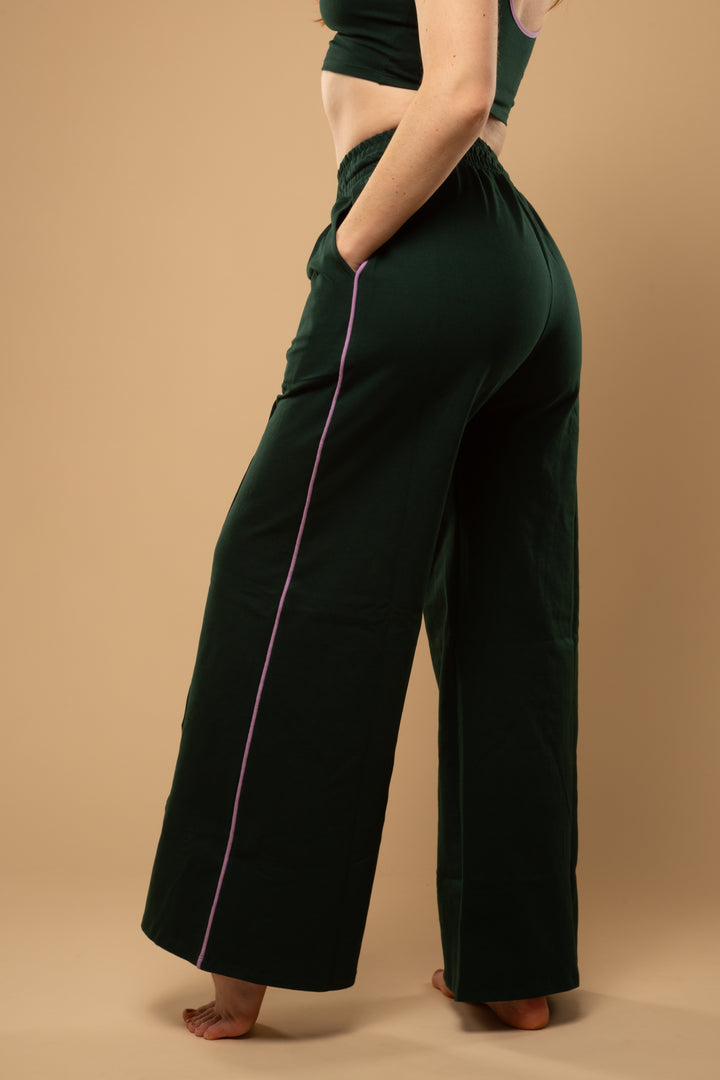 Trackie Trousers Wide Petite in Forest Green