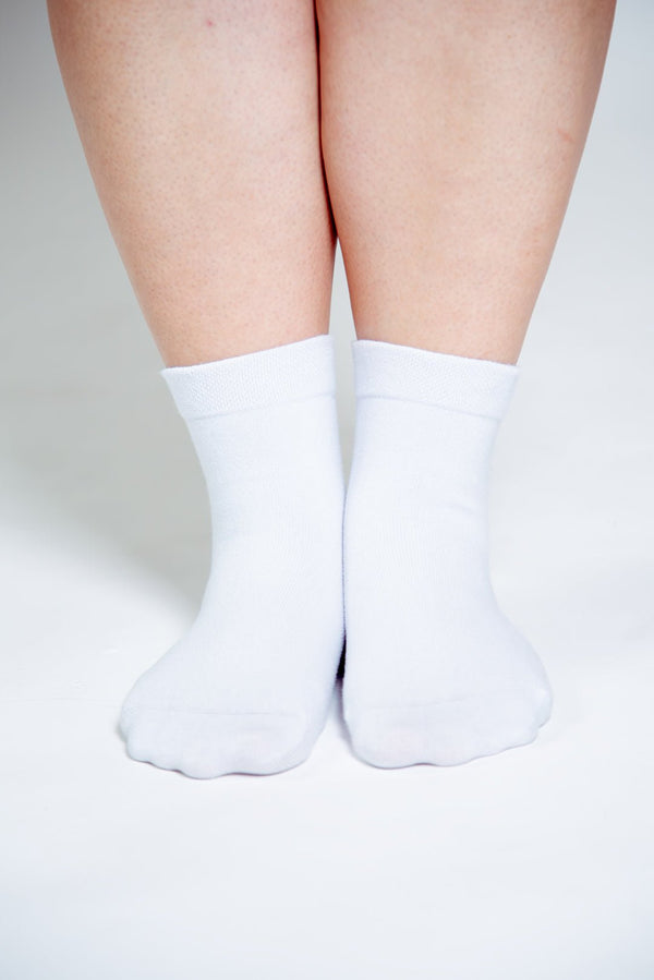Ankle Sox in White - Manners London