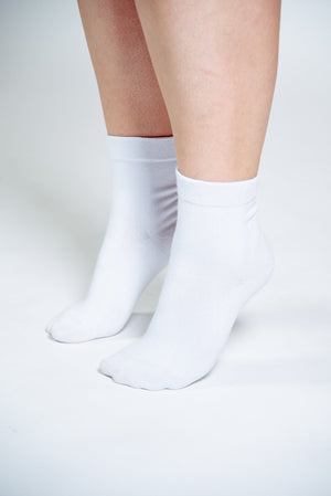 Ankle Sox in White - Manners London